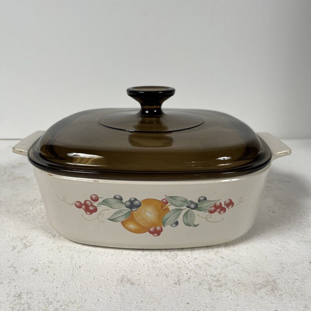 Corningware Abundance 2L Covered Casserole‎ Pyrex Lid fruit design